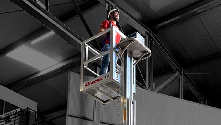 faraone-trazione-manuale Presse per plastica